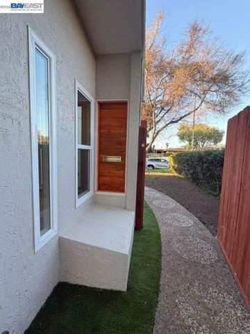 5212 Creely Ave, Richmond, CA 94804