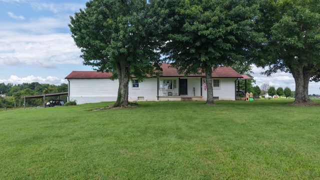 1487 Boyd Rd, Lafayette, TN 37083