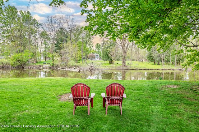 614 Greencroft Court, Williamston, MI 48895