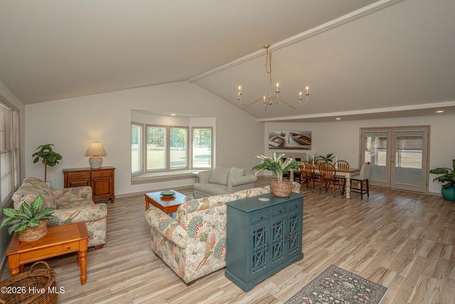 5685 Watts Road SW, Ocean Isle Beach, NC 28469