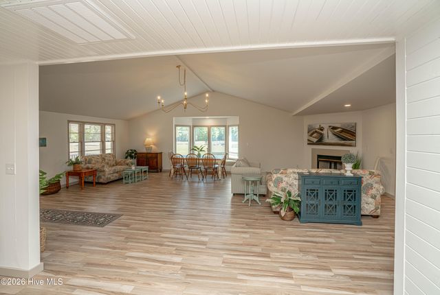 5685 Watts Road SW, Ocean Isle Beach, NC 28469