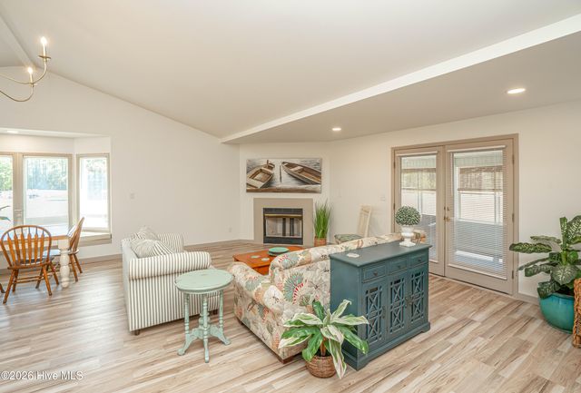 5685 Watts Road SW, Ocean Isle Beach, NC 28469