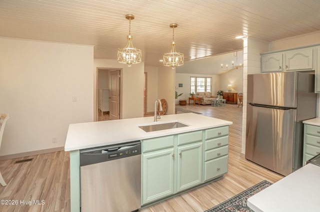 5685 Watts Road SW, Ocean Isle Beach, NC 28469