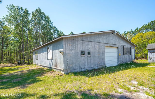 5685 Watts Road SW, Ocean Isle Beach, NC 28469