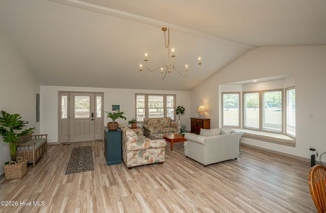 5685 Watts Road SW, Ocean Isle Beach, NC 28469