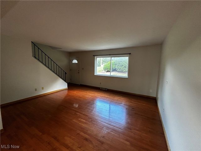 2742 Juno Place, Fairlawn, OH 44333