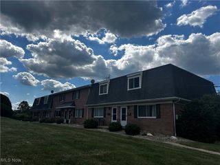 2742 Juno Place, Fairlawn, OH 44333