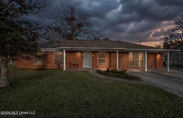 110 Jamaica Street, Long Beach, MS 39560