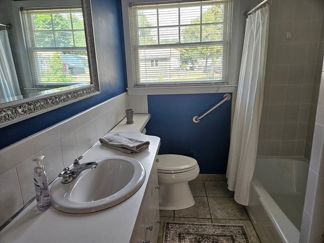 22 O'callaghan Way, Lynn, MA 01905