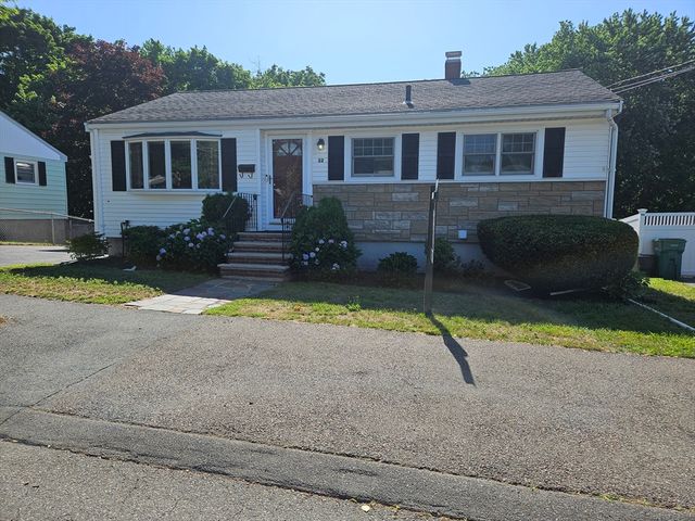 22 O'callaghan Way, Lynn, MA 01905