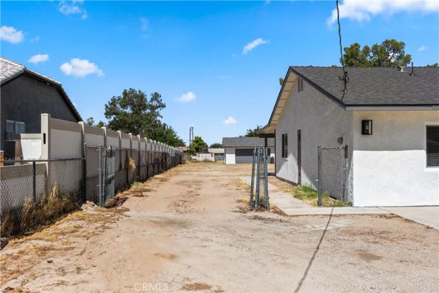 14804 Live Oak, Hesperia, CA 92345