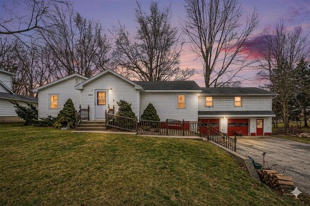 2854 Oak Street, Stevensville, MI 49127