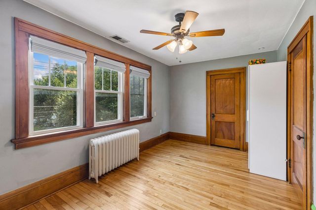 611 Pascal Street N, Saint Paul, MN 55104