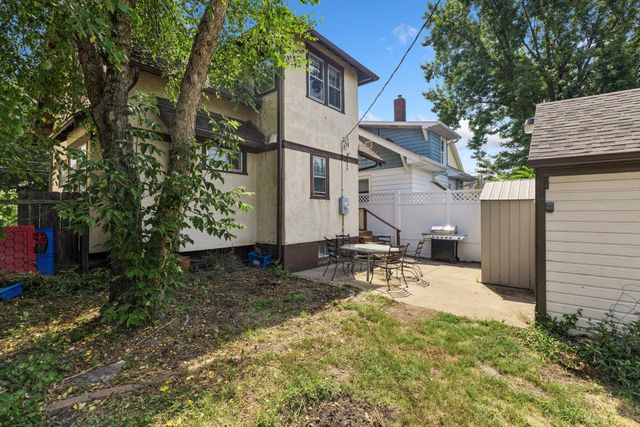 611 Pascal Street N, Saint Paul, MN 55104