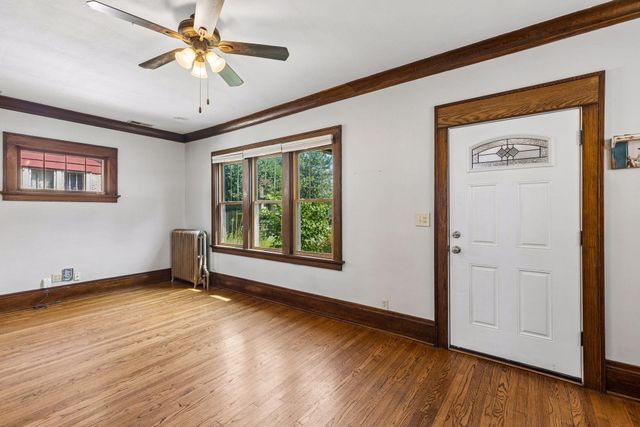611 Pascal Street N, Saint Paul, MN 55104