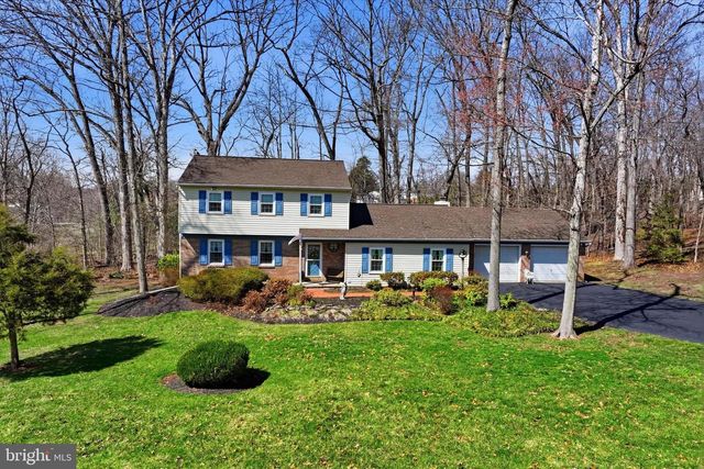 863 HUNTERS RUN RD, Pottstown, PA 19465