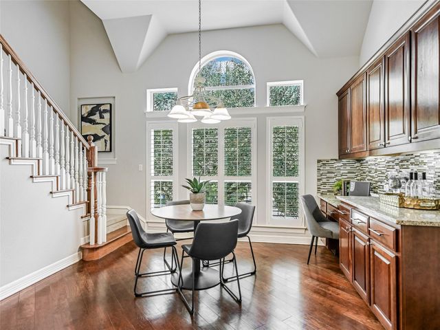 2012 Val Verde DR, Austin, TX 78732