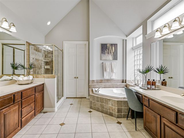 2012 Val Verde DR, Austin, TX 78732