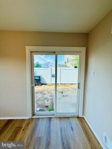 1 LOGAN CT, Sicklerville, NJ 08081