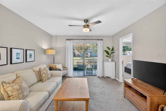 6033 34TH STREET W 145, Bradenton, FL 34210