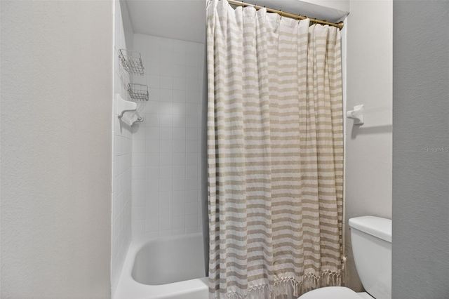 6033 34TH STREET W 145, Bradenton, FL 34210