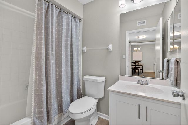 6033 34TH STREET W 145, Bradenton, FL 34210