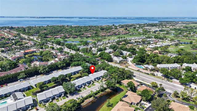 6033 34TH STREET W 145, Bradenton, FL 34210