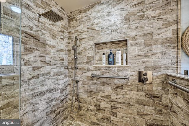 7102 OAKWOOD DR, Orange, VA 22960