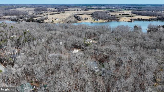 7102 OAKWOOD DR, Orange, VA 22960