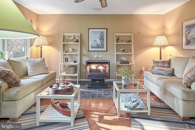 7102 OAKWOOD DR, Orange, VA 22960