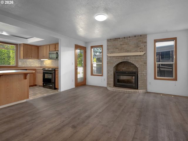 5137 Ne STABLE Dr, Hillsboro, OR 97124
