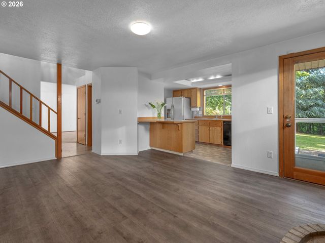 5137 Ne STABLE Dr, Hillsboro, OR 97124