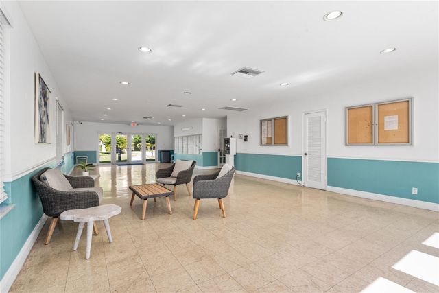 4500 N Federal Highway 156, Lighthouse Point, FL 33064