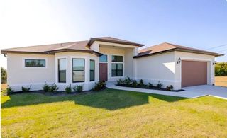 2742 NW 10th ST, Cape Coral, FL 33993