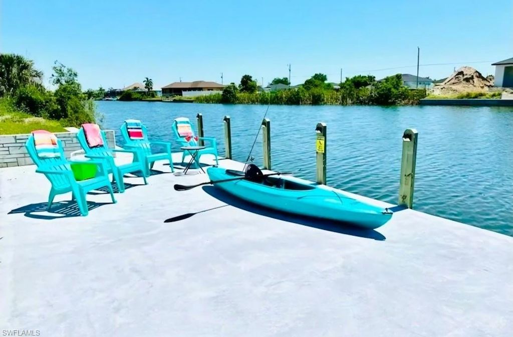 2742 NW 10th ST, CAPE CORAL, FL 33993 — photo 2