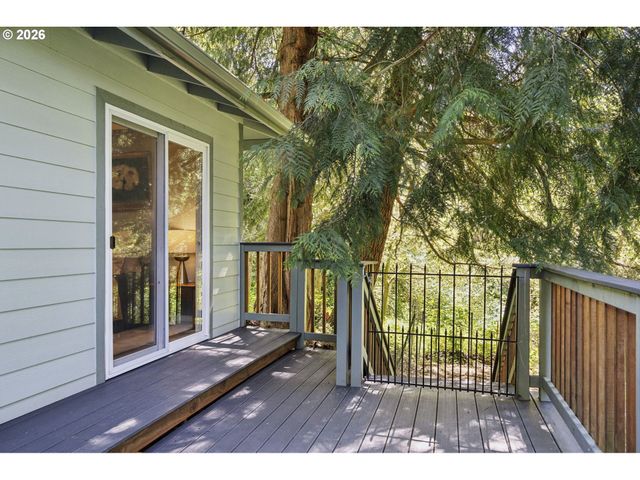 38041 Se RICKERT Rd, Corbett, OR 97019