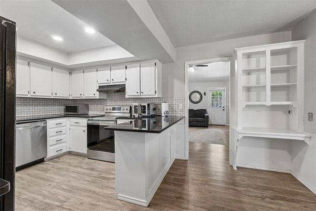 9912 S Country Club Drive, Oklahoma City, OK 73159
