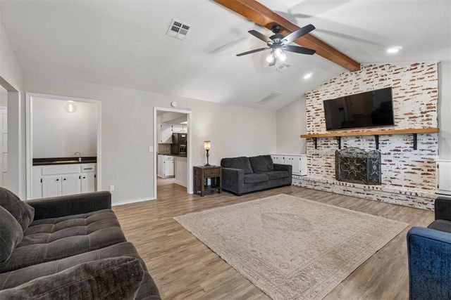 9912 S Country Club Drive, Oklahoma City, OK 73159
