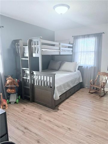 7106 Lundeen Drive, Country Club, MO 64505