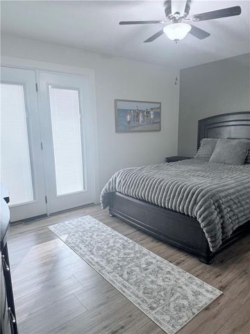 7106 Lundeen Drive, Country Club, MO 64505