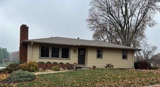 7106 Lundeen Drive, Country Club, MO 64505