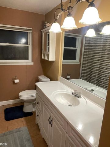 30607 Glenwood Circle, Warren, MI 48088