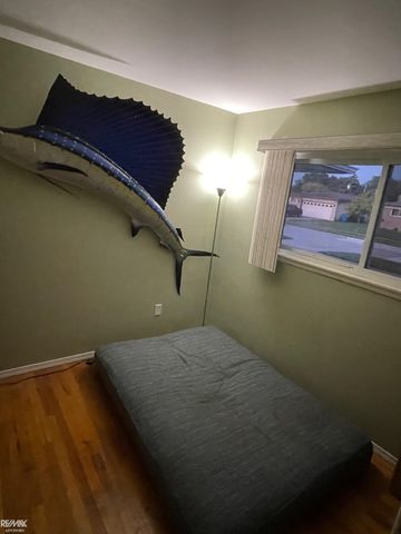 30607 Glenwood Circle, Warren, MI 48088