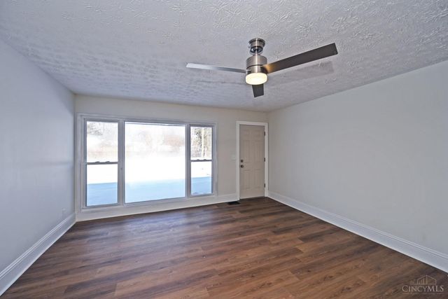 8609 Balboa Drive, Cincinnati, OH 45231