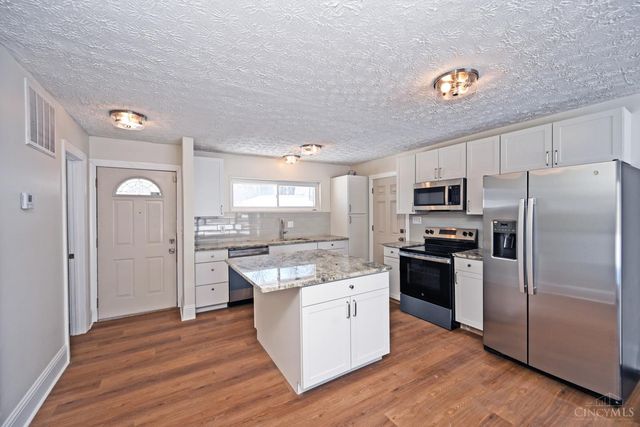 8609 Balboa Drive, Cincinnati, OH 45231