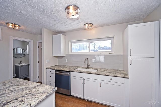 8609 Balboa Drive, Cincinnati, OH 45231