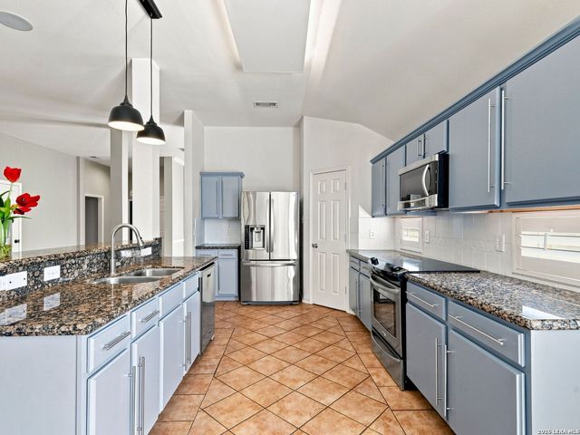 1218 Asherton Way, San Antonio, TX 78258