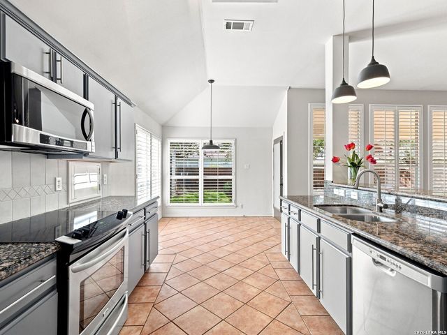 1218 Asherton Way, San Antonio, TX 78258