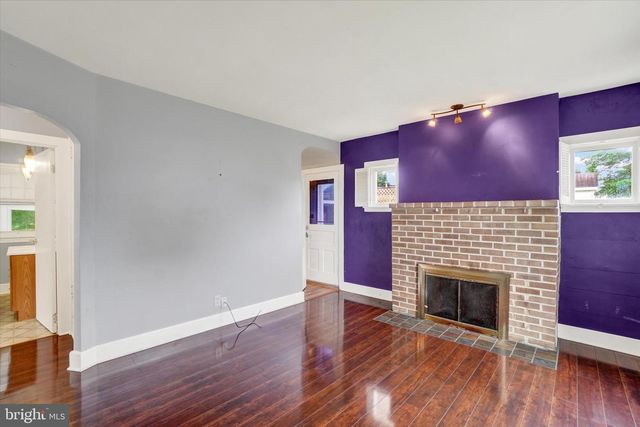 561 WISE AVE, Red Lion, PA 17356