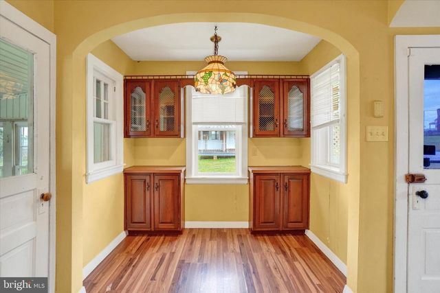 561 WISE AVE, Red Lion, PA 17356
